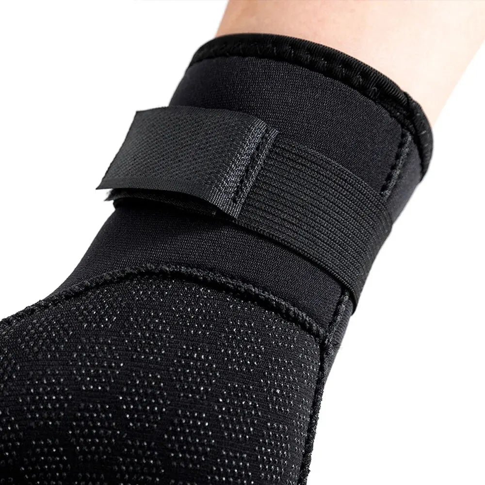 Premium 3mm Neoprene Thermal Gloves - Anti-Slip Water Sports Equipment for Scuba Diving, Surfing, Spearfishing, Swimming, Rafting & Kayaking
