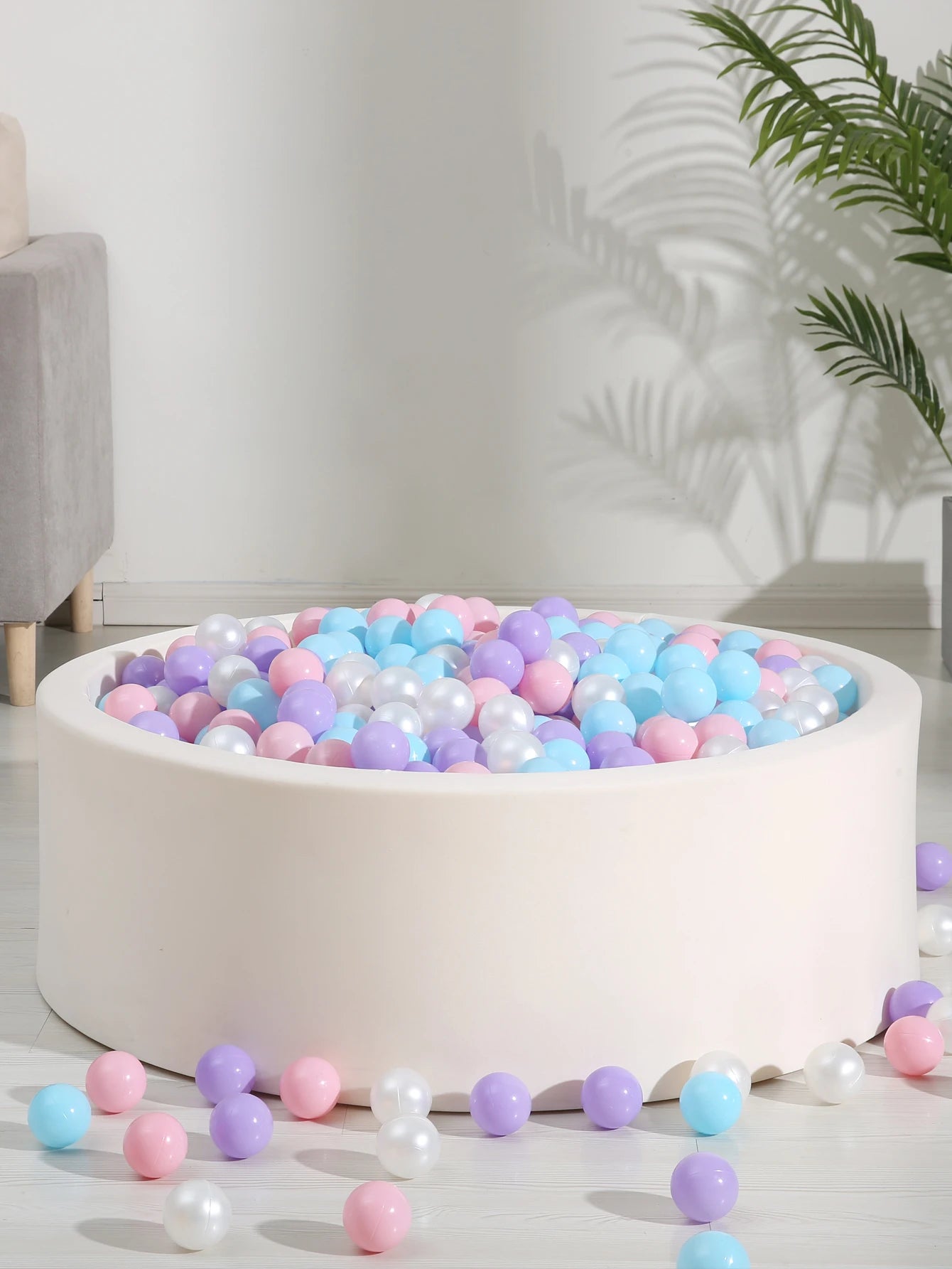 Eco-Friendly Ball Pit Balls - BPA-Free Non-Toxic Soft Plastic Ocean Balls 5.5cm (100pcs with Mesh Bag)