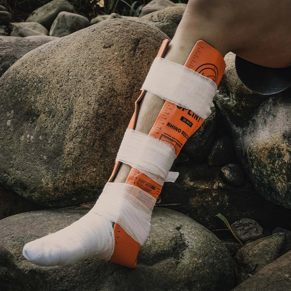 RHINO RESCUE Emergency First Aid Splint - 36" x 4.3" Green-Gray Bone Stabilizer for Camping, Hiking & Outdoor Emergency Kits