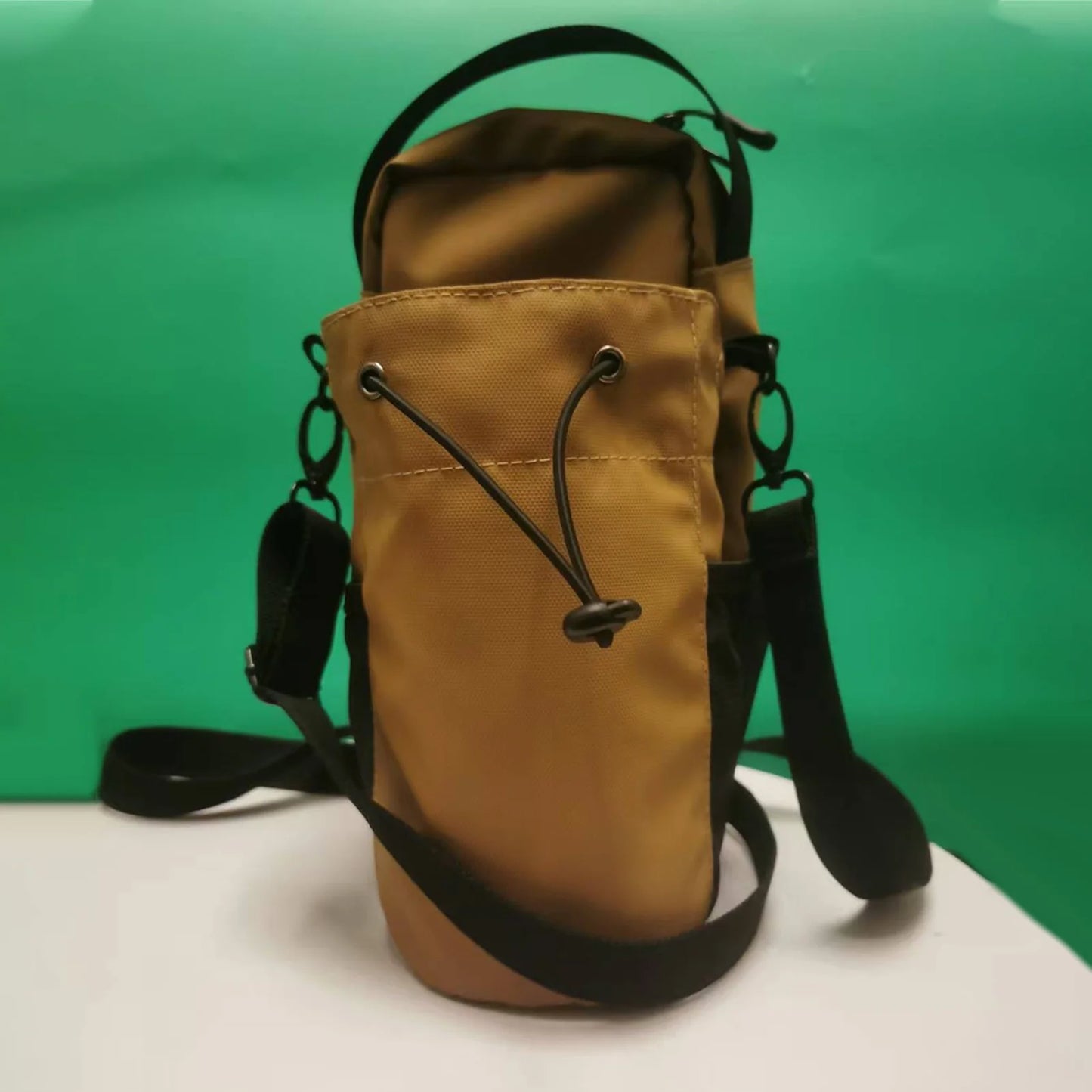 Magnetic Gym Sling Bag Water Bottle & Phone Holder Waterproof Crossbody Bag for Outdoor Sports Travel Fitness Accessories