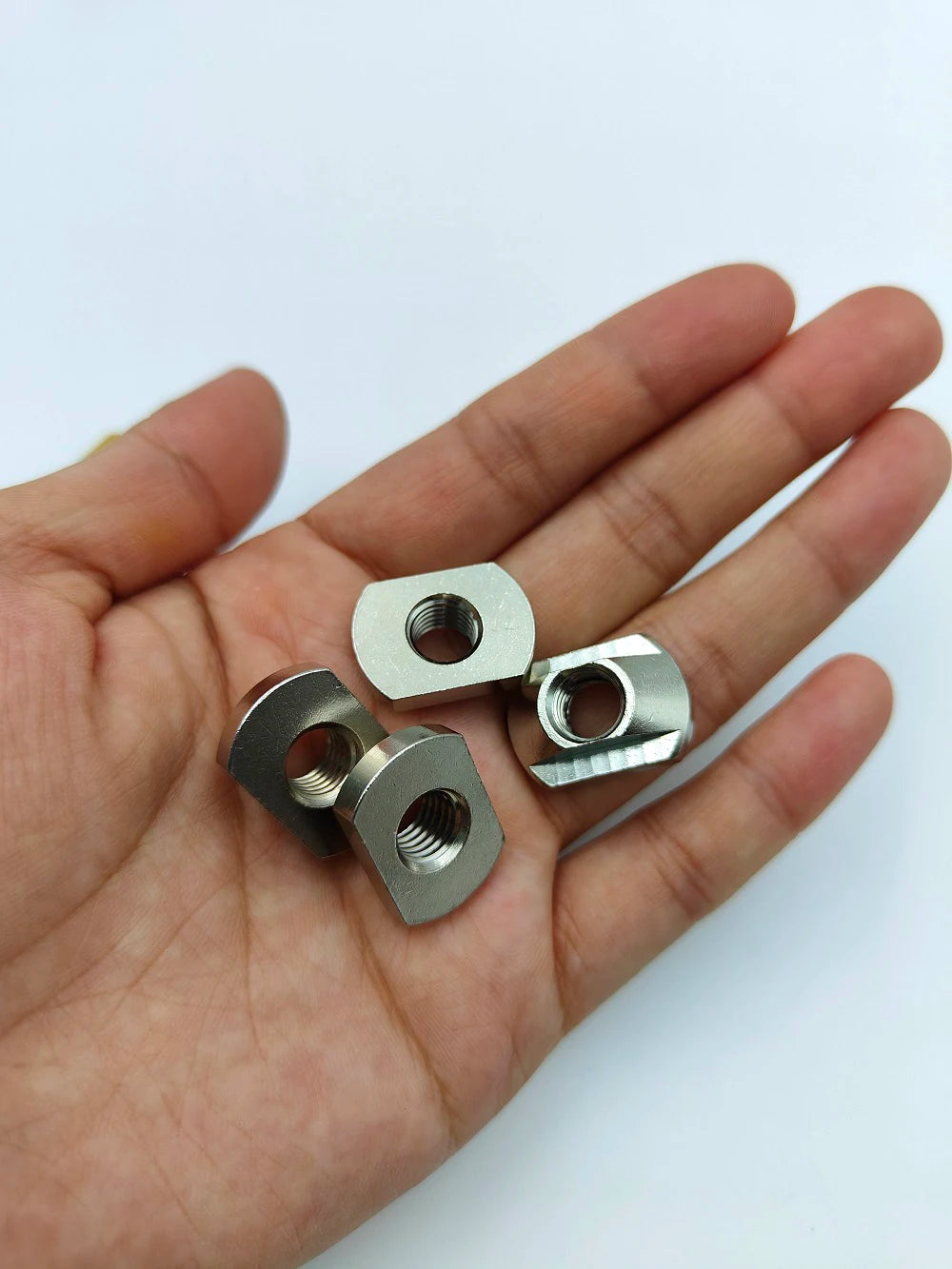 Brass Hydrofoil T-Nuts Kit (4pcs) - M8/M6 Track Mounting Hardware for All Water Sports Surfing Boards and Outdoor Hydrofoil Accessories