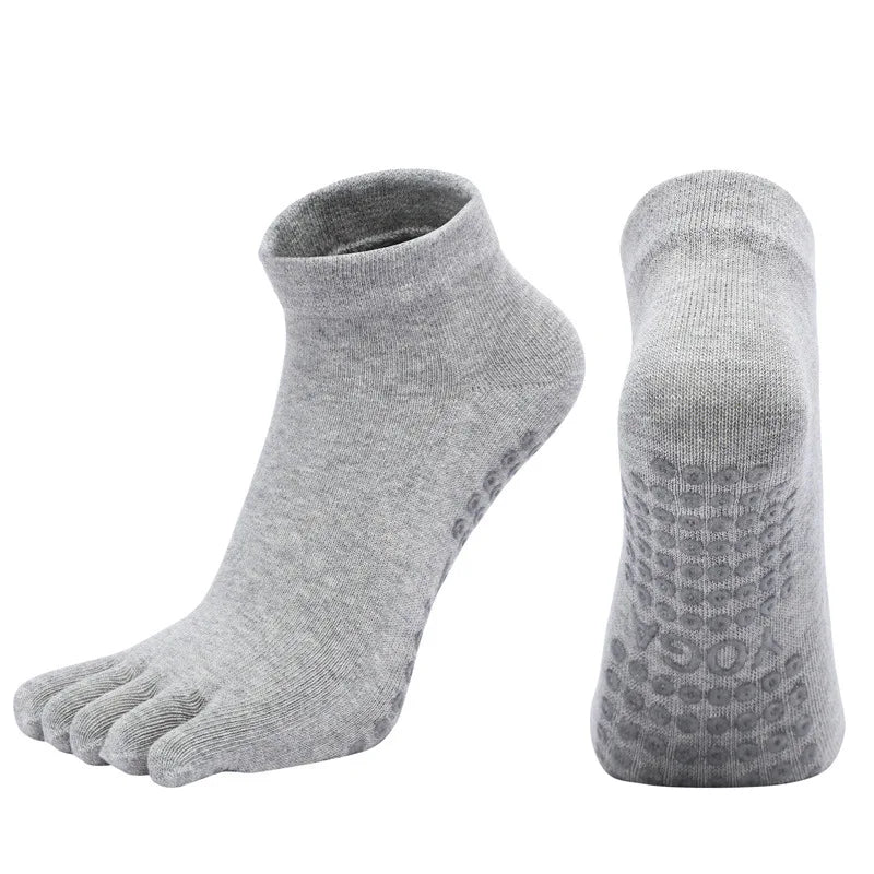 Five-Finger Cotton Yoga Socks - Non-Slip Breathable Quick-Dry Sports Socks for Pilates, Dance, Gym & Fitness