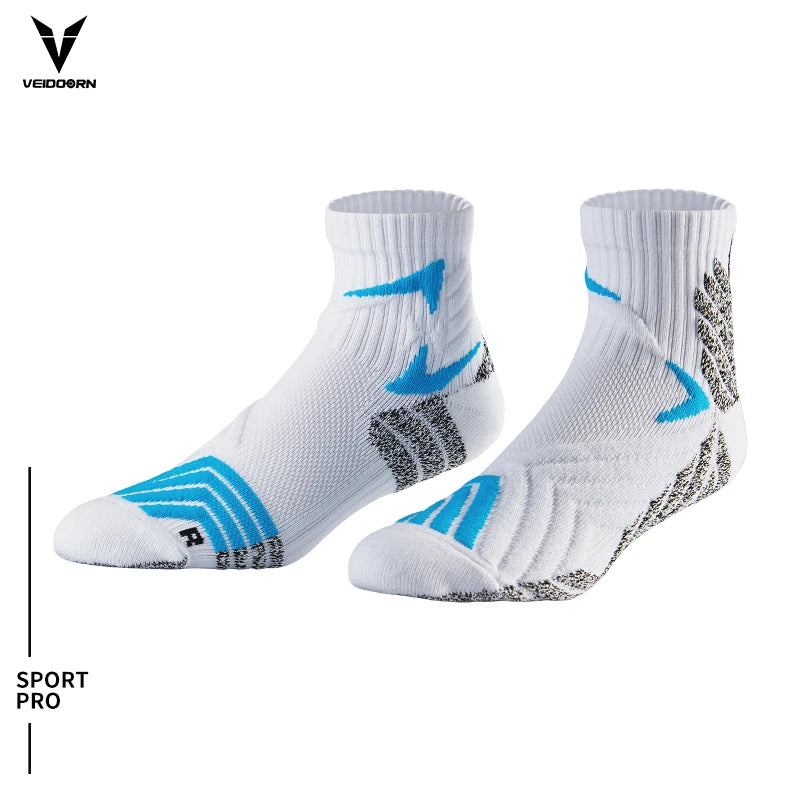 Athletic Performance Socks - Thickened Non-Slip Compression Socks for Basketball, Soccer, Golf & Running (Men & Women)