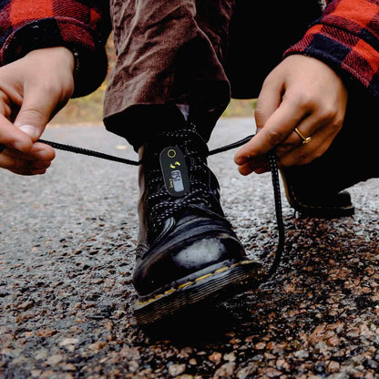 Clip-On Pedometer – Portable LCD Step Counter with Calorie Tracking for Fitness & Outdoor Sports