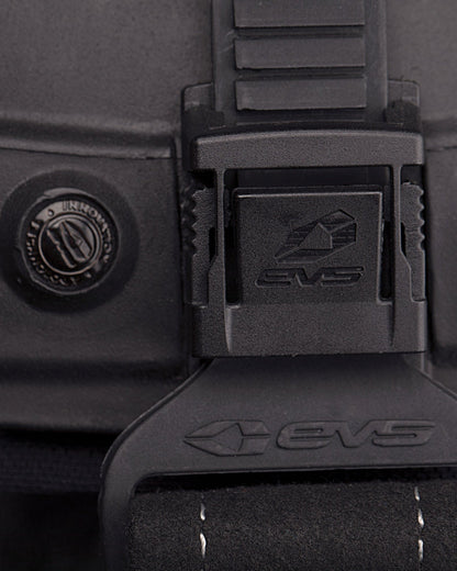 RS9 Knee Brace