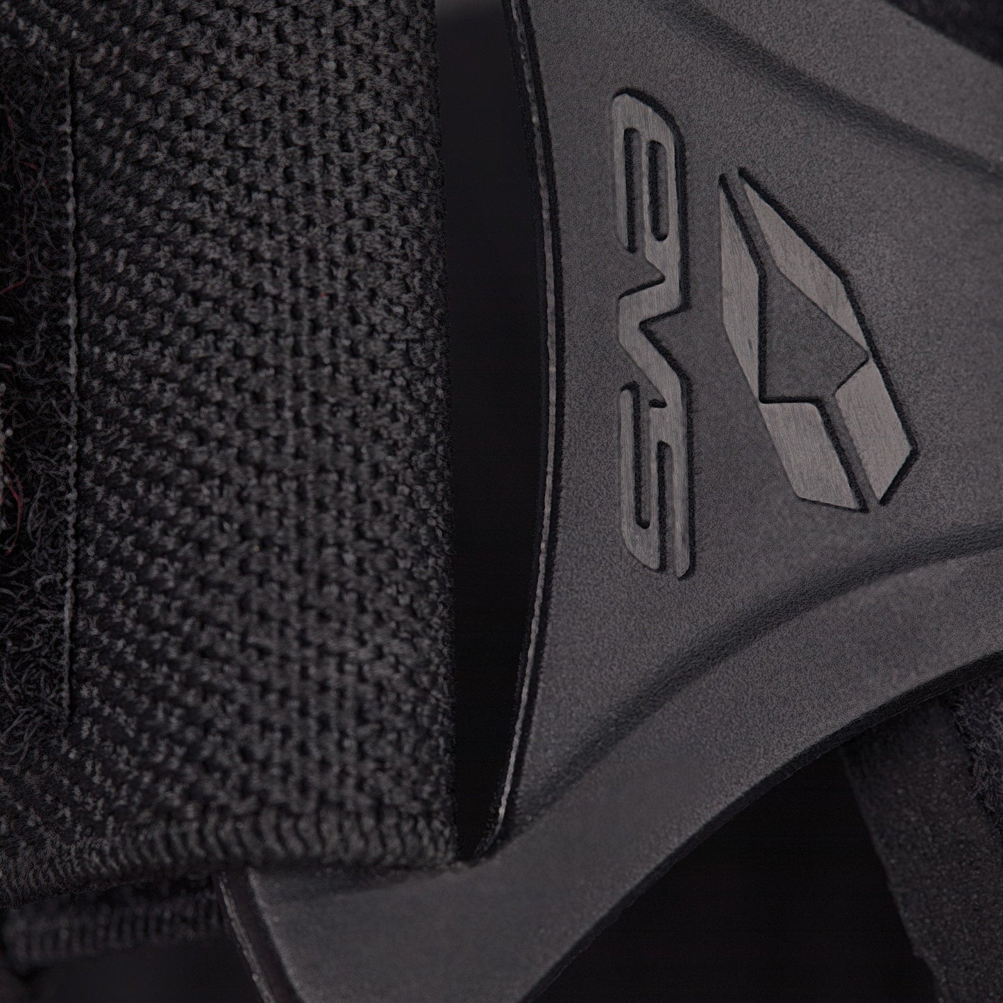 Web Pro Knee Brace - Single