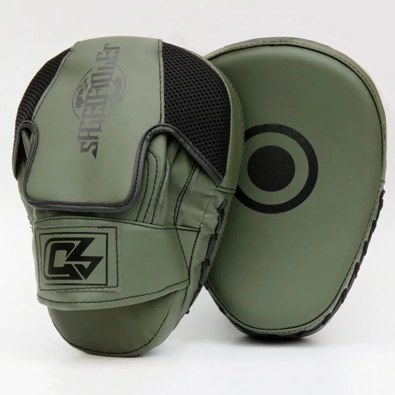 MMA Focus Pads – Curved Boxing Hand Targets for Muay Thai, Kickboxing & Strike Training