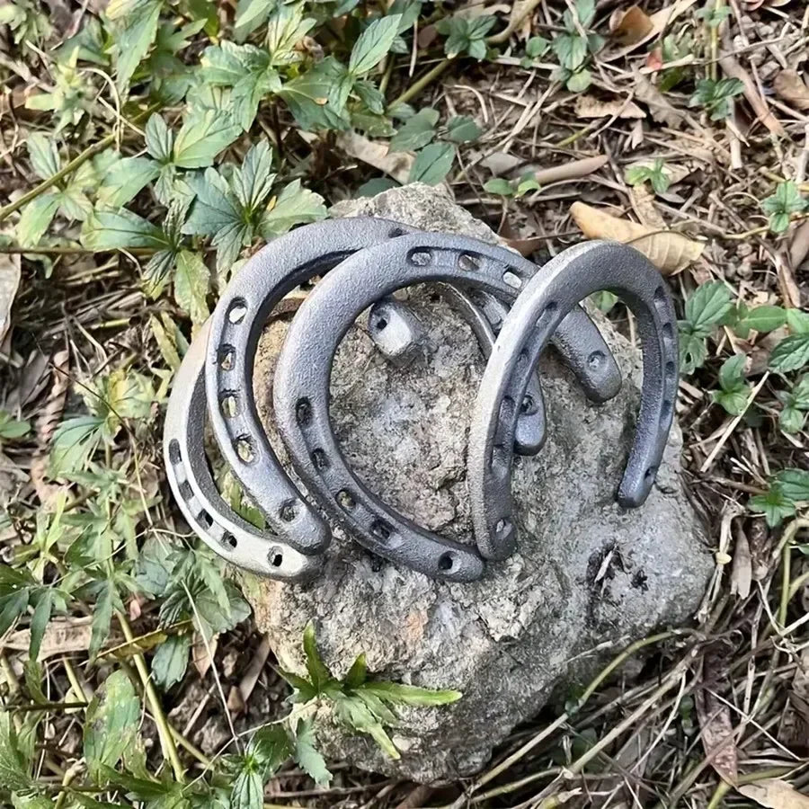 Cast Iron Horseshoes (Set of 4) - Hoof Care with Excellent Grip & Stability, Wear-Resistant for Long-Term Use
