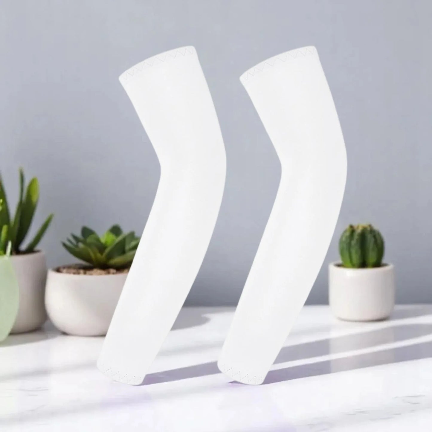 Children's Ice Silk Cooling Arm Sleeves - Quick-Dry UV Protection Cycling Arm Guards for Girls Outdoor Sports (1 Pair)