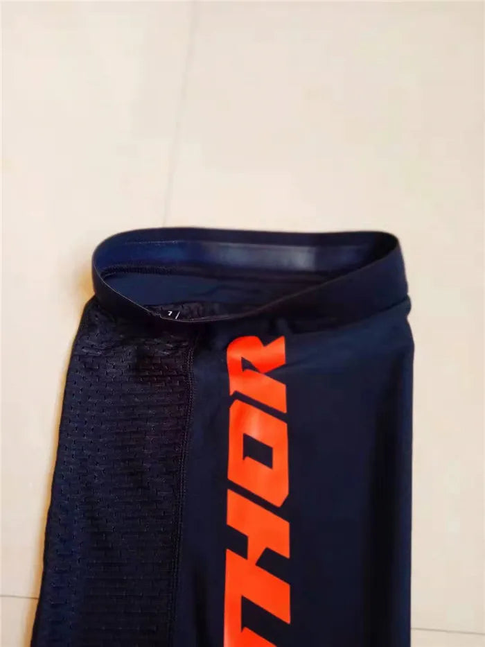 Podium 24 Motorcycle Compression Knee Brace Socks - Motocross Enduro MTB ATV MX Knee Protection Sport Socks