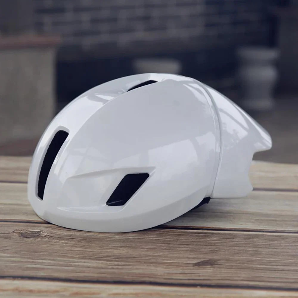 Ultralight Aero Cycling Helmet - MTB & Road Bike Safety Cap for Men & Women