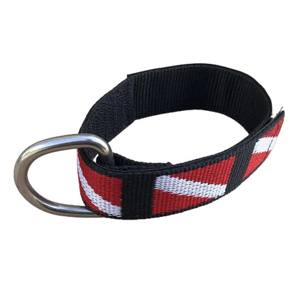 Adjustable Scuba Diving Wrist Lanyard - Metal D-Ring Webbing Strap for Freediving & Swimming Equipment