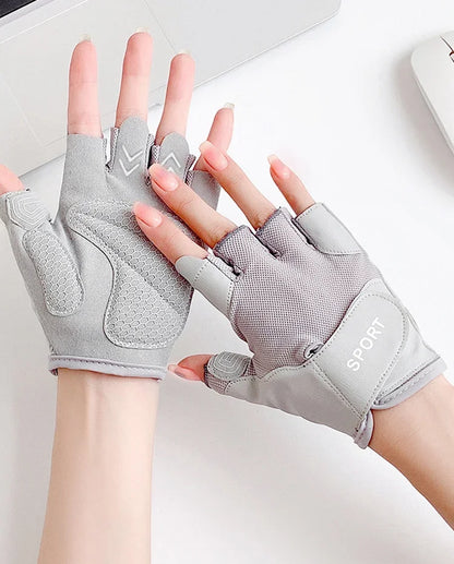 Lightweight Workout Gloves with Excellent Grip - Unisex - Weightlifting, Cycling, Exercise, Training, Fitness & Rowing