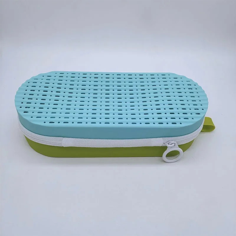 Large Capacity Silicone Swimming Goggle Protective Case with Drain Hole