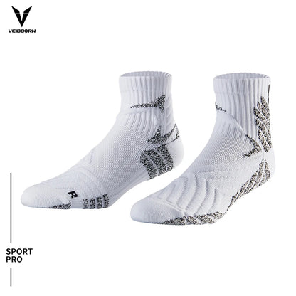 Athletic Performance Socks - Thickened Non-Slip Compression Socks for Basketball, Soccer, Golf & Running (Men & Women)