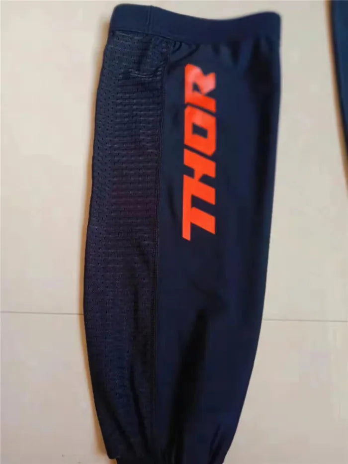 Podium 24 Motorcycle Compression Knee Brace Socks - Motocross Enduro MTB ATV MX Knee Protection Sport Socks