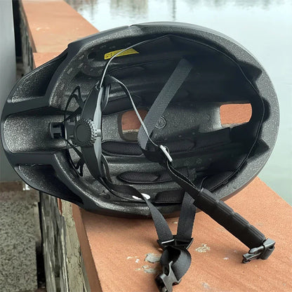 Ultralight Aero Cycling Helmet - MTB & Road Bike Safety Cap for Men & Women