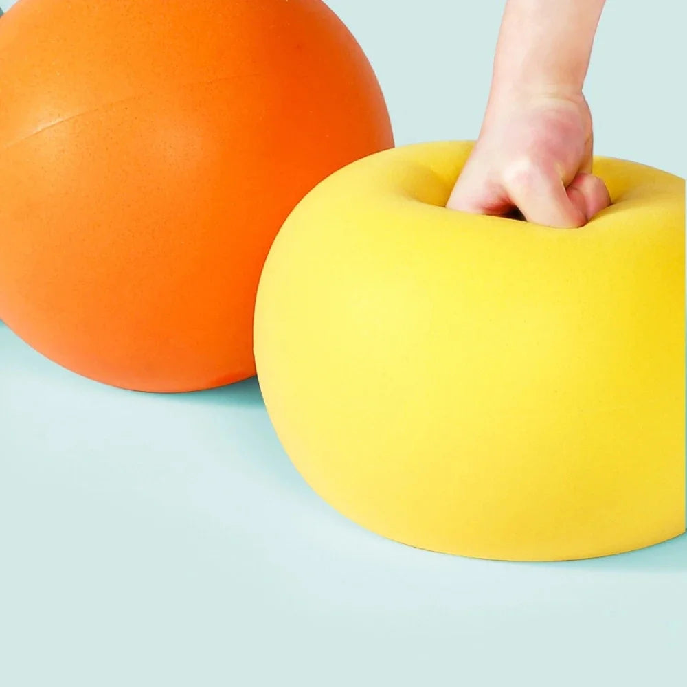 Silent Foam Basketball - 18cm Indoor Safe Soft Squeezable Ball - No Noise Training Toy for Kids