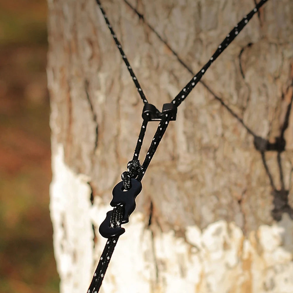 Windproof Elastic Travel Clothesline 3M with 12 Clips - Portable Stretch Laundry Line for Camping, Hotel, Trip & Cruise