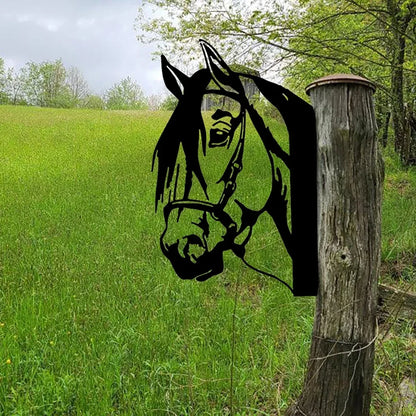 Horse Silhouette Metal Wall Art - Iron Garden Fence Ornament, Outdoor Farm Decor for Home & Party (1pc)