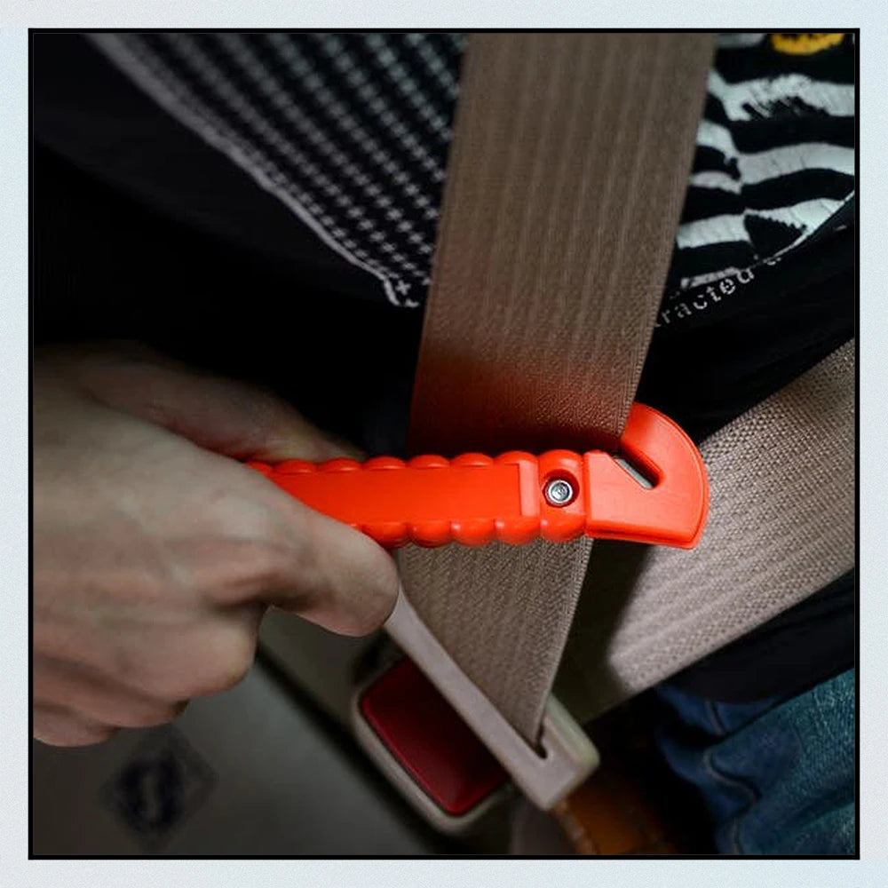 2-in-1 Emergency Car Safety Hammer & Seatbelt Cutter - Window Breaker & Life-Saving Rescue Tool