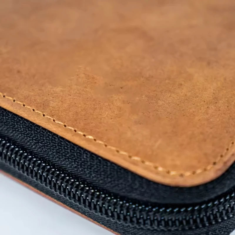 Premium Leather Golf Glove Storage Wallet - Zippered Organizer Bag