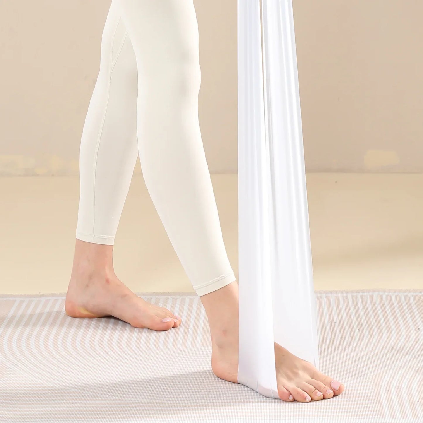 WOSWEIR Yoga Stretching Resistance Strap - Home Fitness & Latin Dance Stretch Band for Beginners