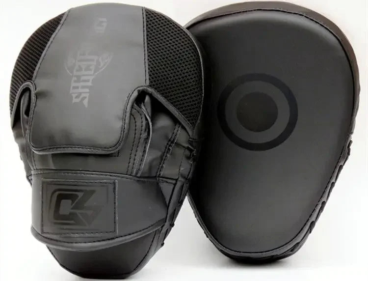 MMA Focus Pads – Curved Boxing Hand Targets for Muay Thai, Kickboxing & Strike Training