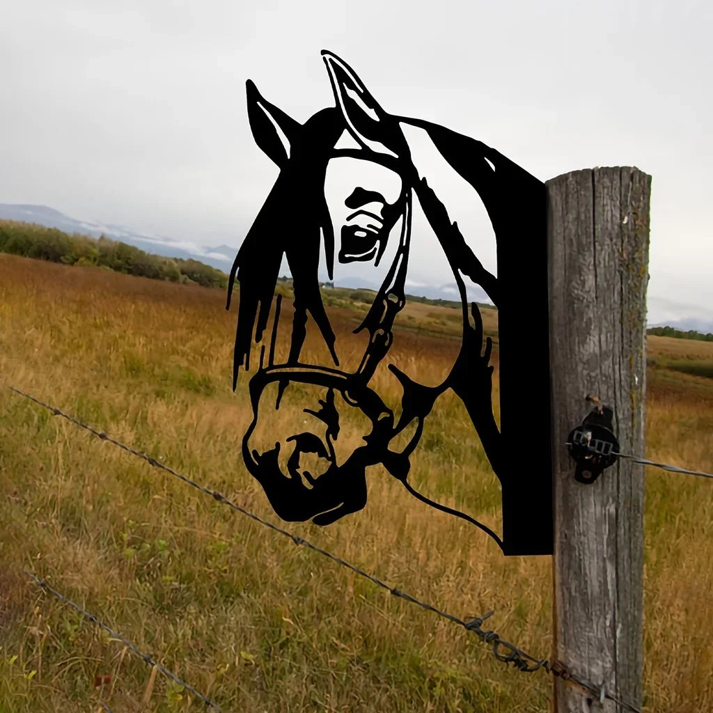 Horse Silhouette Metal Wall Art - Iron Garden Fence Ornament, Outdoor Farm Decor for Home & Party (1pc)