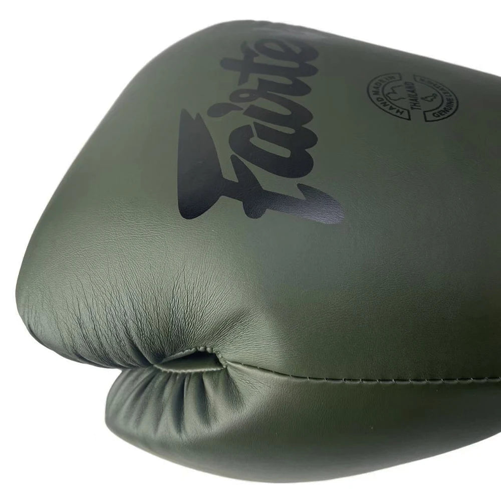 Breathable Boxing Gloves – Superior Wrist Support & Shock Absorption for Men & Women