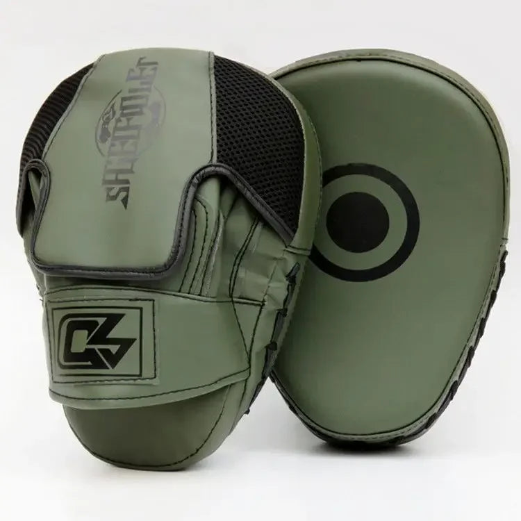 MMA Focus Pads – Curved Boxing Hand Targets for Muay Thai, Kickboxing & Strike Training