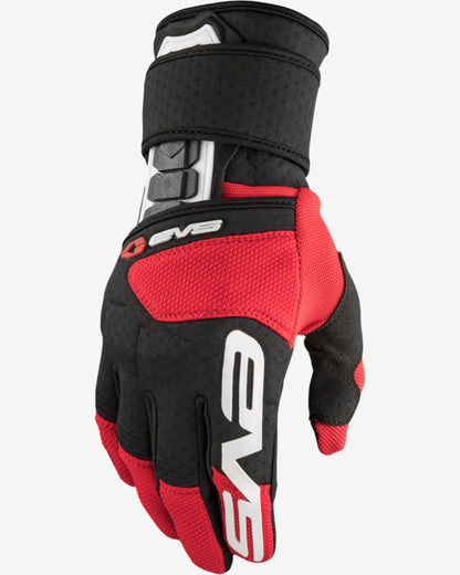 Wrister Glove